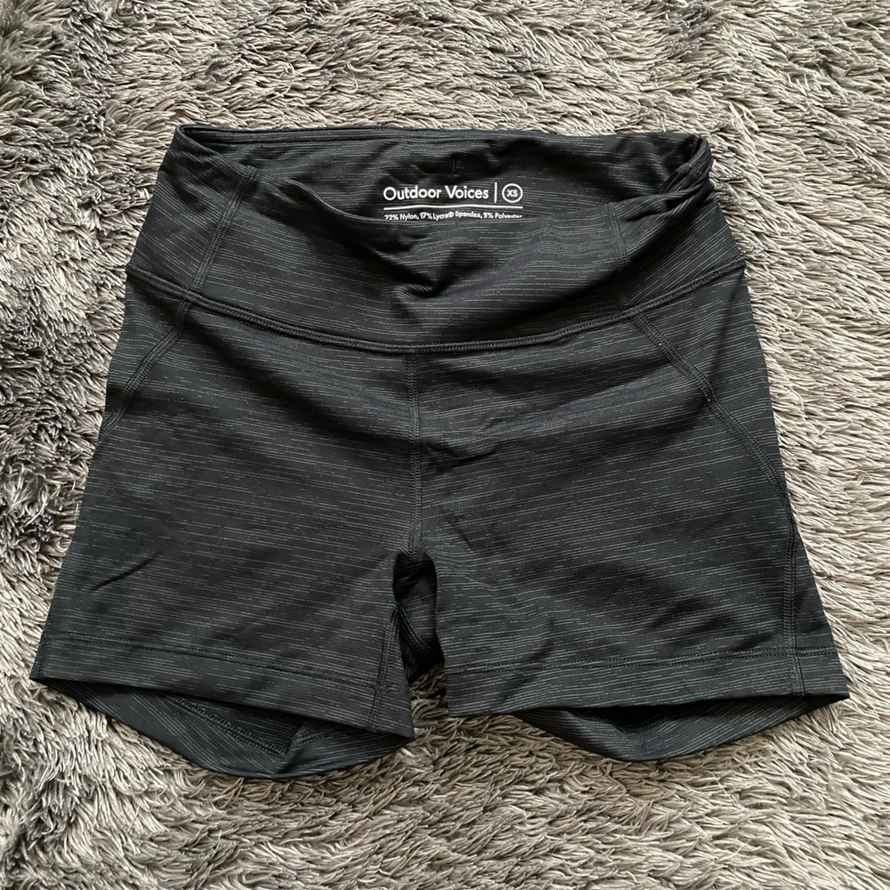 Outdoor Voices TechSweat 3.5” shorts.